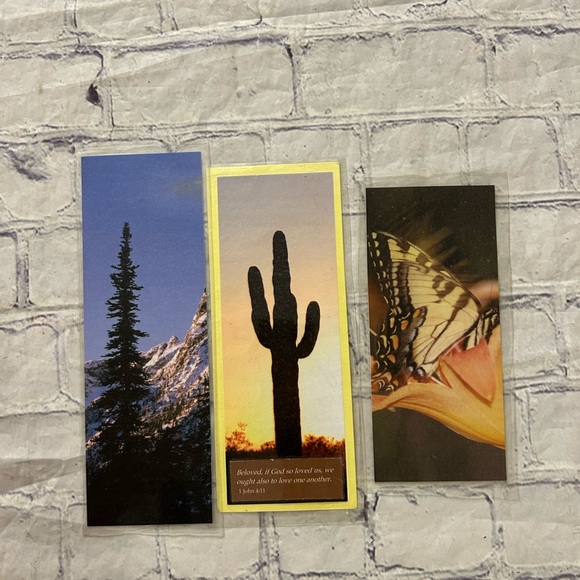 LOT OF (6) UNIQUE BOOK MARKS (3) COATED AND (3) SMITHSONIAN HISTORY - Picture 2 of 6